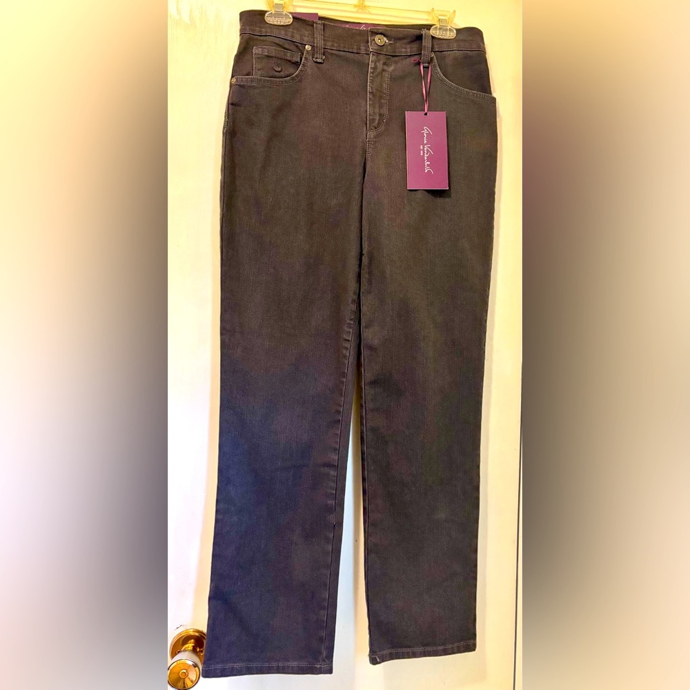 NWT Gloria Vanderbilt Amanda Classic Fit Gray Jeans size 8 short petite 32x28.5